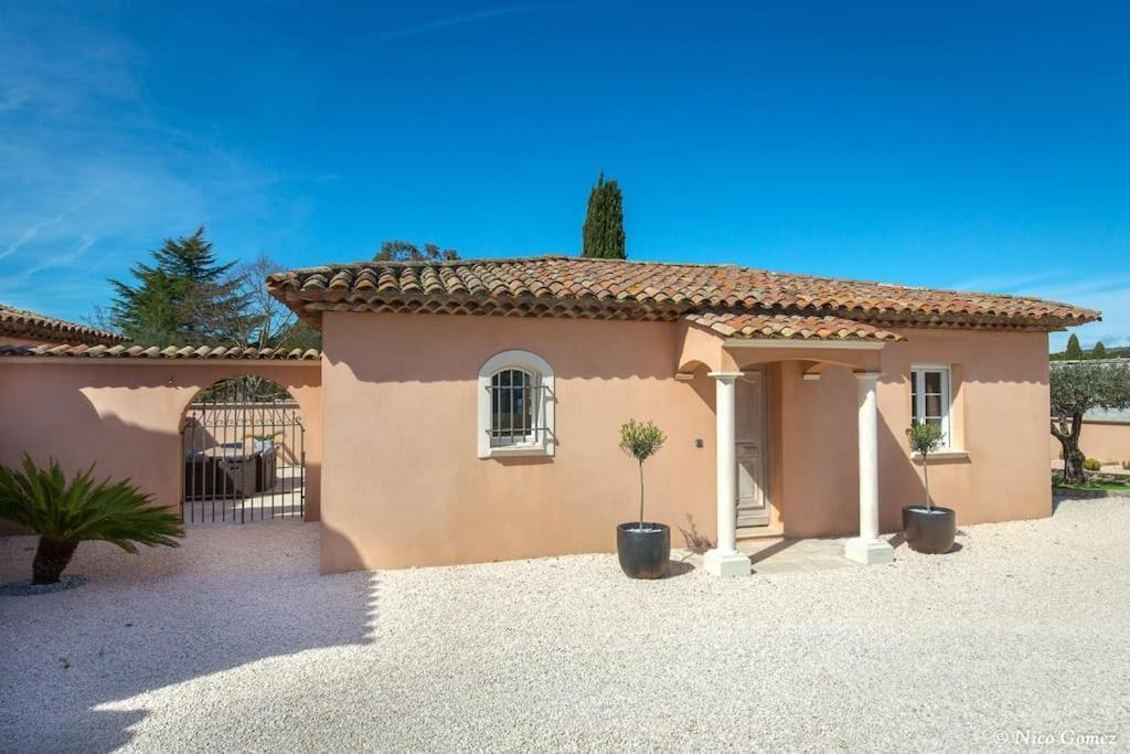 Roquebrune-Sur-Argens, Villa 2 Pieces, 4 Personnes Exterior foto