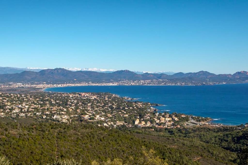 Roquebrune-Sur-Argens, Villa 2 Pieces, 4 Personnes Exterior foto